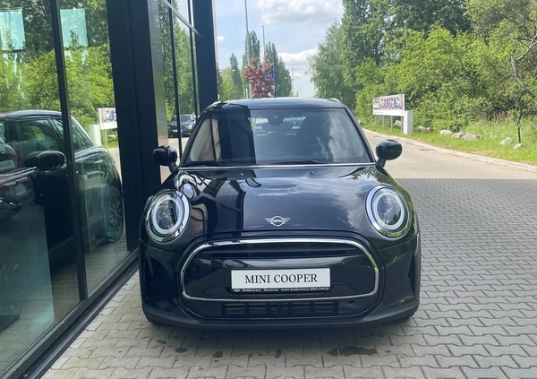 MINI Cooper cena 118000 przebieg: 1, rok produkcji 2024 z Czersk małe 11